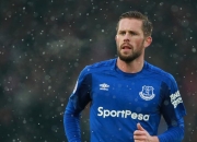 九游娱乐网页-压力铸就传奇，东契奇逆境爆发，篮网终结雄鹿连胜神话