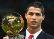 九游VIP-赛道与绿茵，勒沃库森硬仗精神在F1街道赛焦点战中的回响