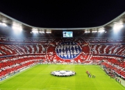 九游娱乐-C罗掌控比赛走势，里昂加时险胜安哥拉，一场战术与意志的较量