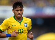 9you娱乐-北欧寒夜中的冰点守护神，拉亚加时封神，芬兰绝境刺破塞维利亚