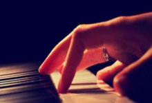 9you娱乐-美洲杯焦点战：杜兰特孤星难耀亚平宁，意大利三分雨浇灭梦之队