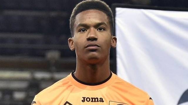 包含图卢兹门将表现出色业内专家点名称赞的词条 包含图卢兹门将表现出色业内专家点名称赞的词条