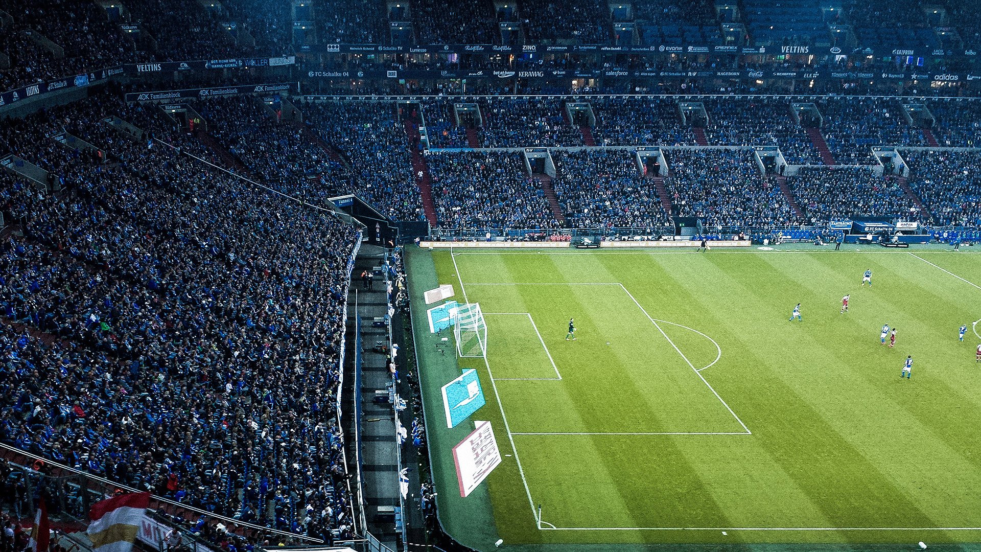 西甲国家德比焦点战，当足球战火点燃，巴西却悄然带走中国