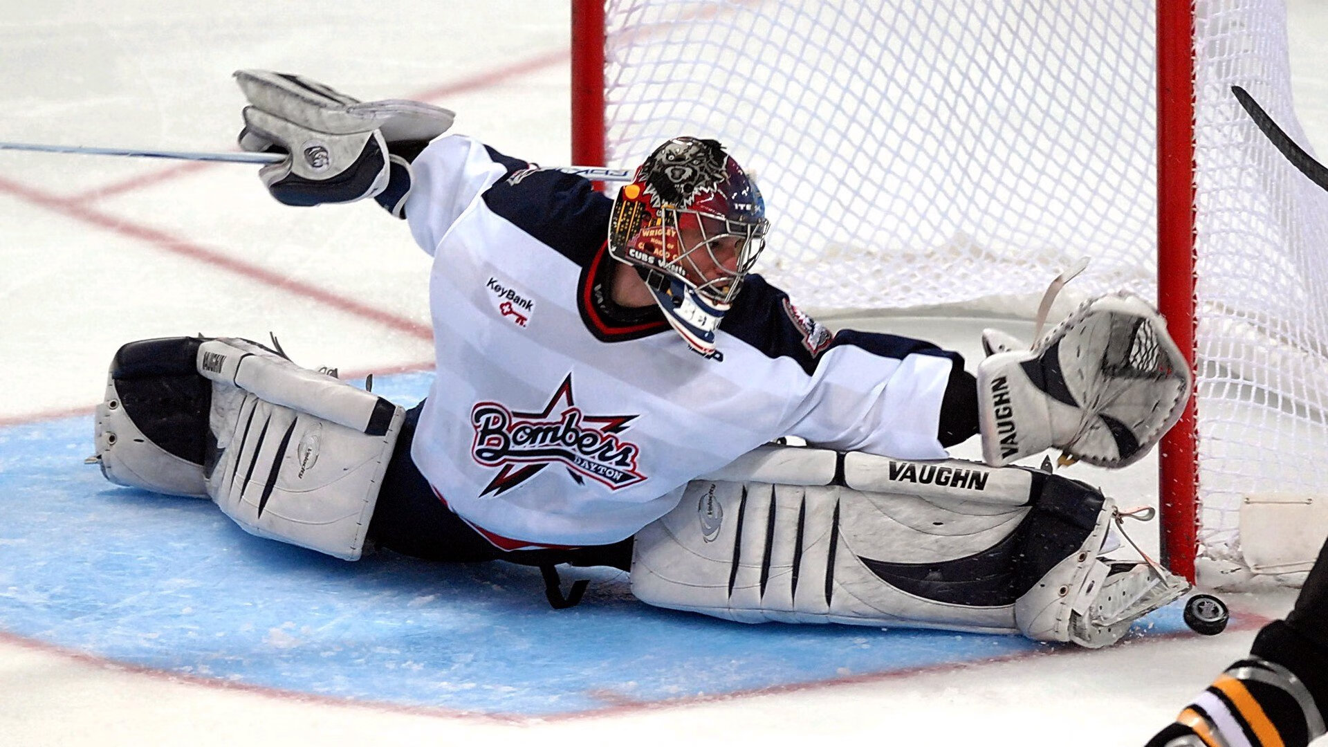 哥斯达黎加铁闸鏖战红魔，布鲁诺欧冠半决赛独舞定乾坤